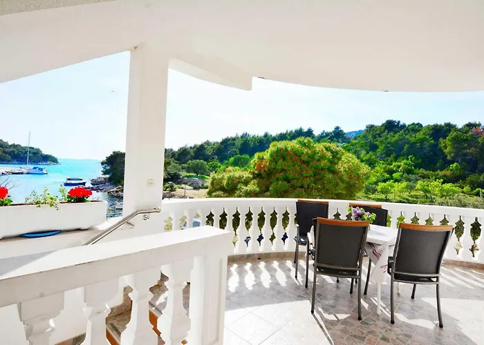 Plavi Val Apartments