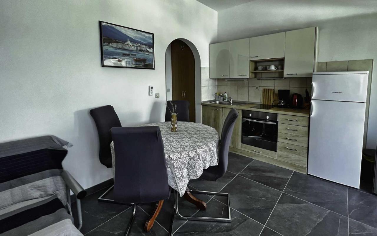 Apartment Plavi Val