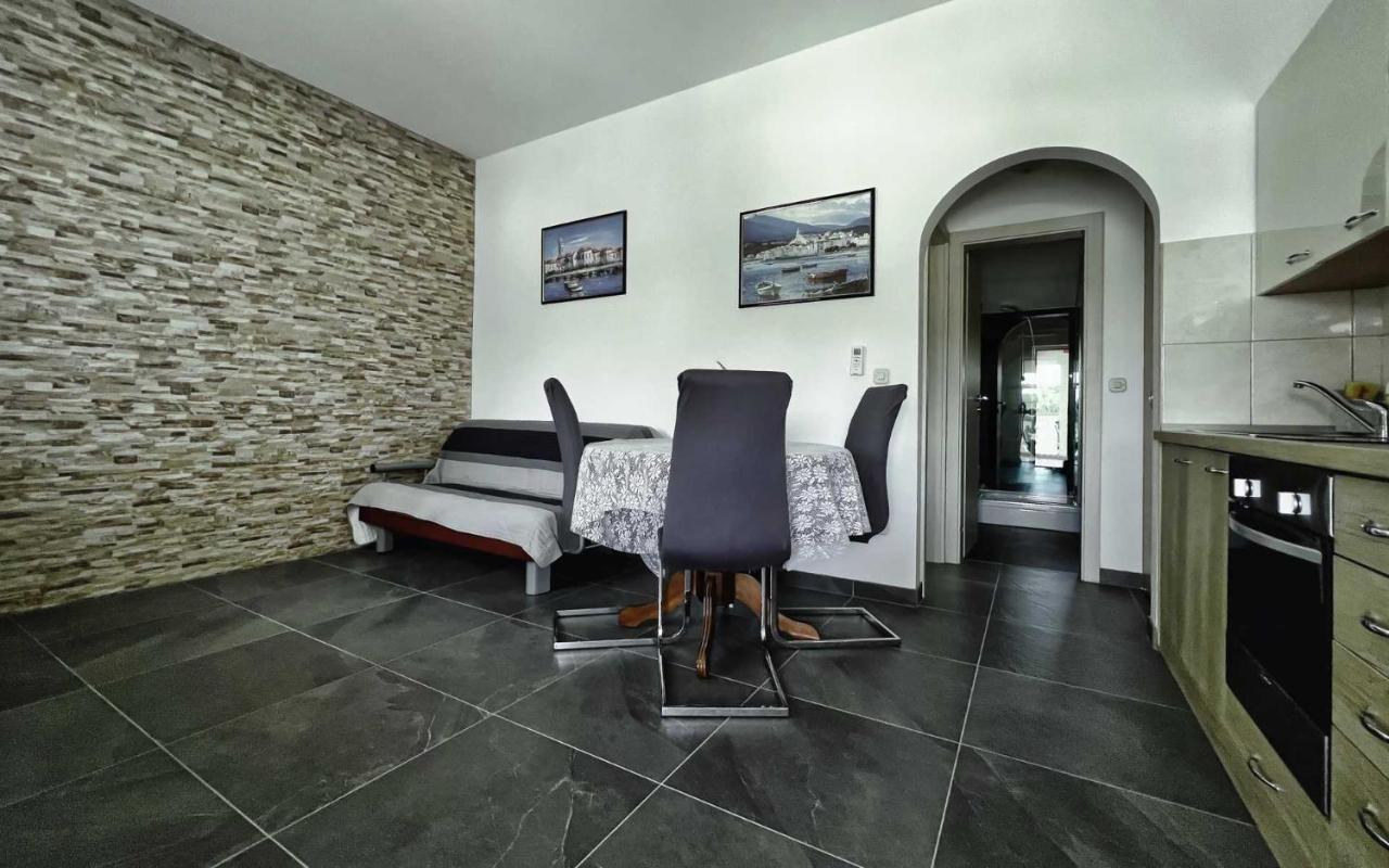 Plavi Val Apartment Tribunj (Sibenik-Knin)