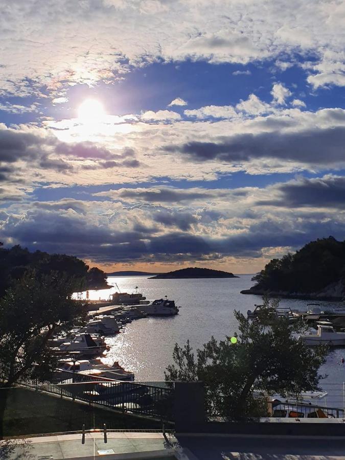 Plavi Val * Tribunj (Sibenik-Knin)