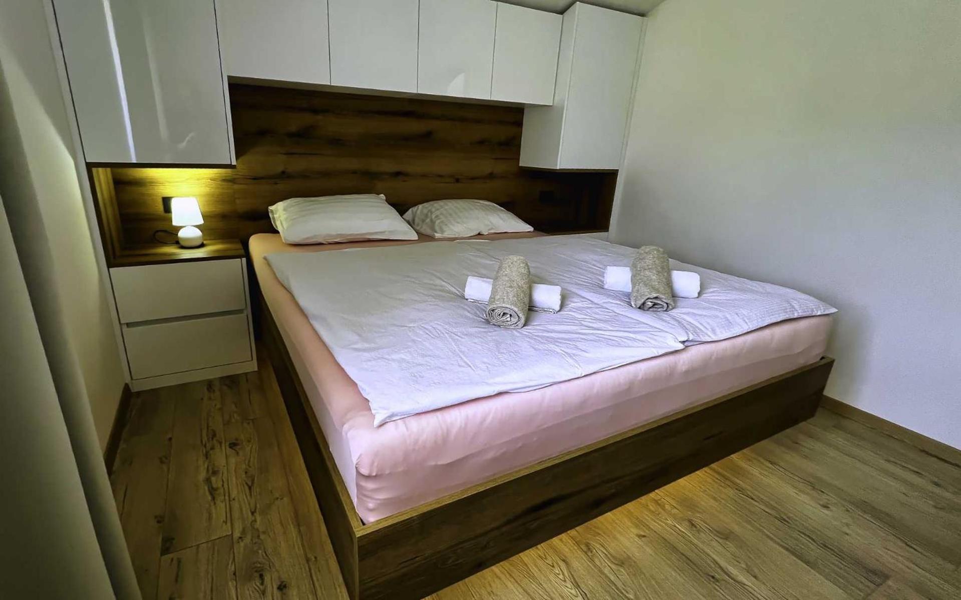 Apartment Plavi Val