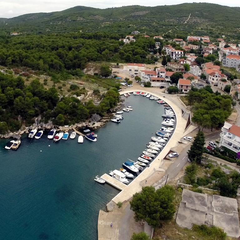Plavi Val Apartment *