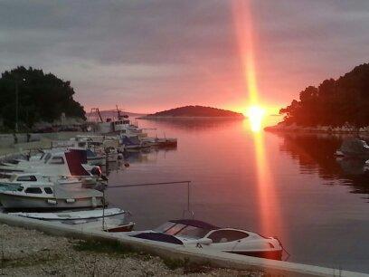 Plavi Val * Tribunj (Sibenik-Knin)