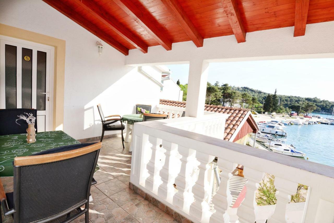 Plavi Val Apartment