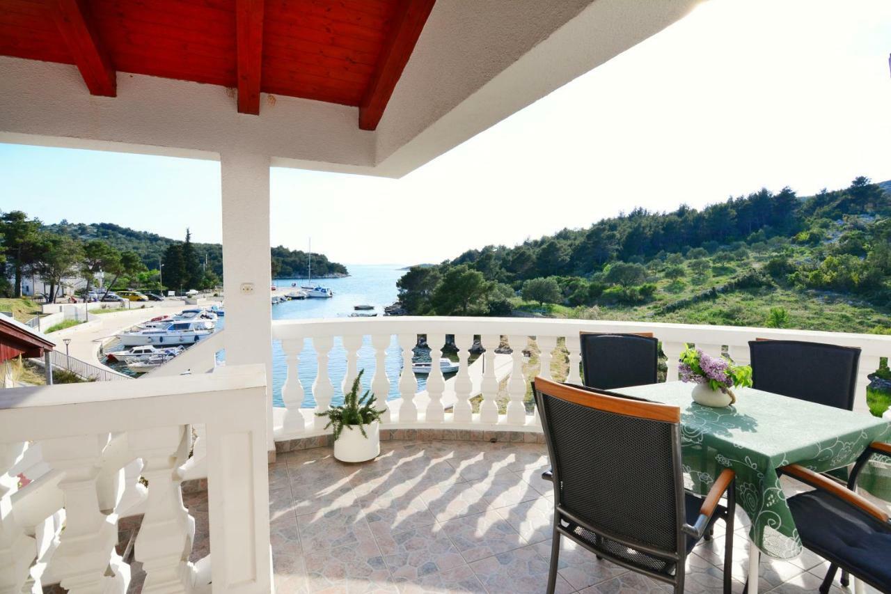 Plavi Val Apartment *